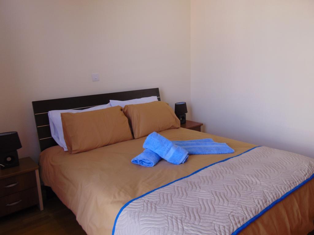 Ithaki Phinikoudes Apartment No. 205 Larnaca Room photo