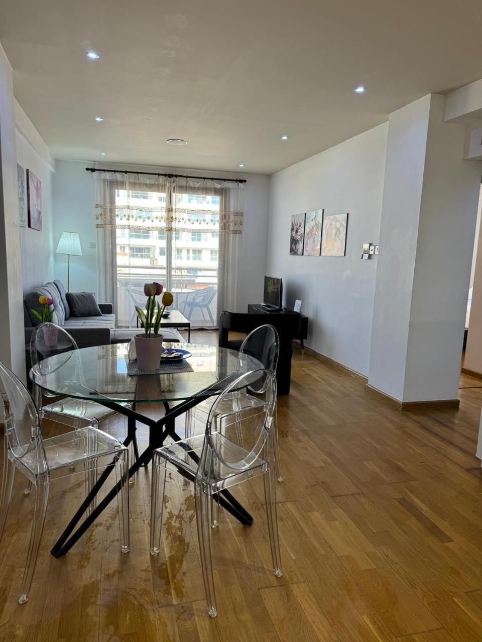 Ithaki Phinikoudes Apartment No. 205 Larnaca Exterior photo