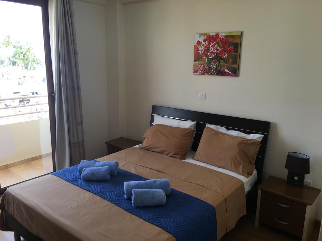 Ithaki Phinikoudes Apartment No. 205 Larnaca Exterior photo